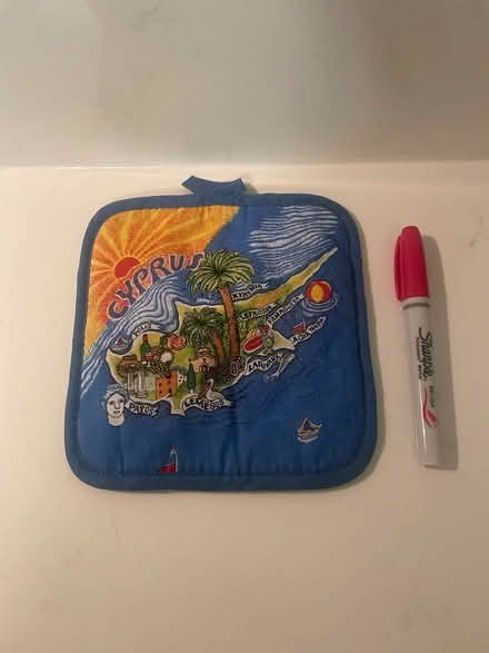 Photo of free “Cyprus” pot holder (Bayview/highway 7) #1