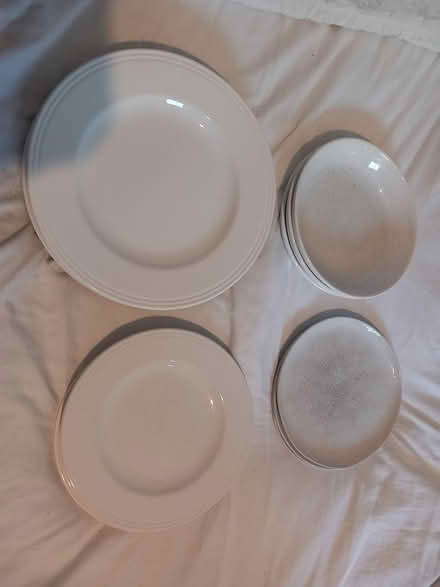 Photo of free Plates and bowls (Bebington CH63) #1