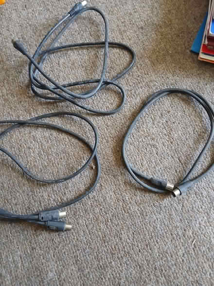 Photo of free Aerial leads (West Hill TN34) #1