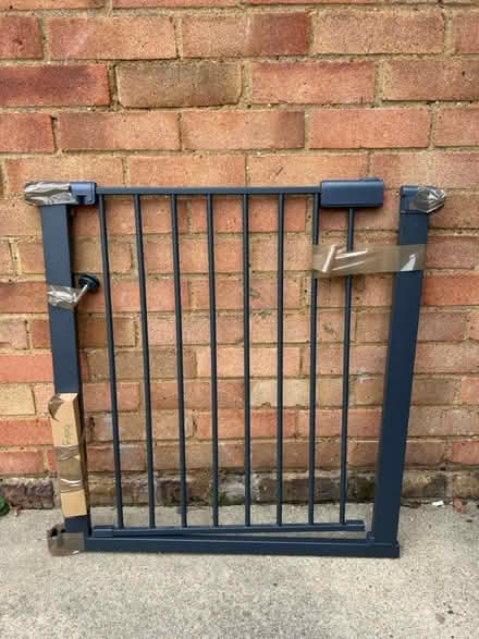 Photo of free Stair gate (Stanford-le-Hope SS17) #1