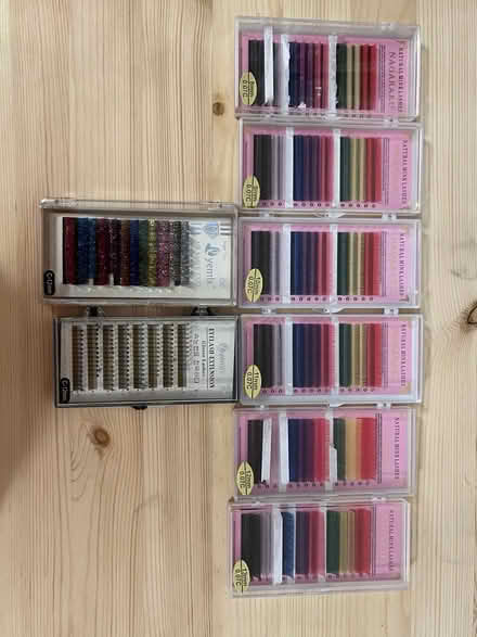 Photo of free Eyelashes extensions sets (Dunstable, LU5) #2
