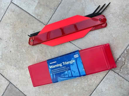 Photo of free warning triangle (Baguley M33) #3