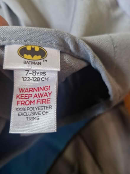 Photo of free Batman costume 7-8 years (Gracemount EH16) #3
