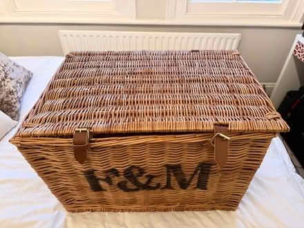 Photo of free Large wicker basket (Wimbledon Park SW19) #2
