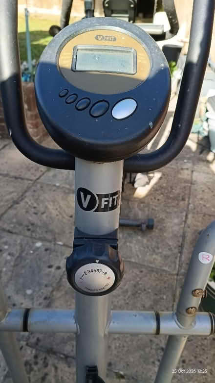 Photo of free Fitness equipment (Totteridge HW HP13) #4