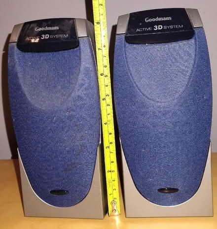 Photo of free Speakers 21cms high (Stopsley LU2) #1