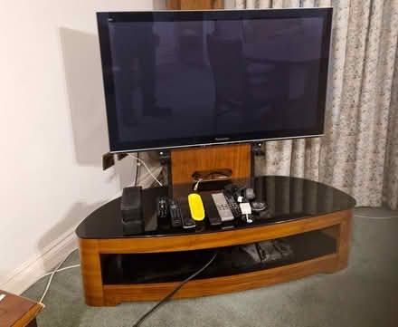 Photo of free TV with stand working (Great Baddow CM2) #1