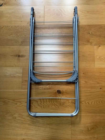 Photo of free Small collapsible clothes airer (Priestwood RG42) #1