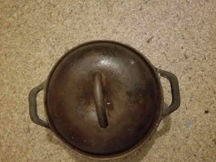 Photo of free cast iron casserole pot (Berkhamsted HP4) #1