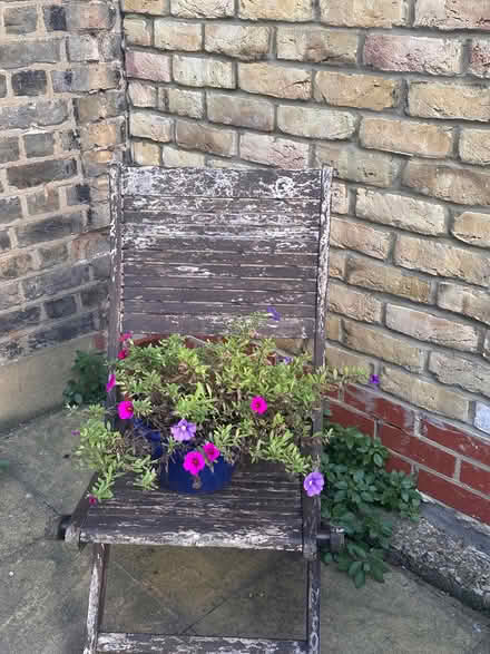Photo of free Wood patio set (South Wimbledon SW20) #4