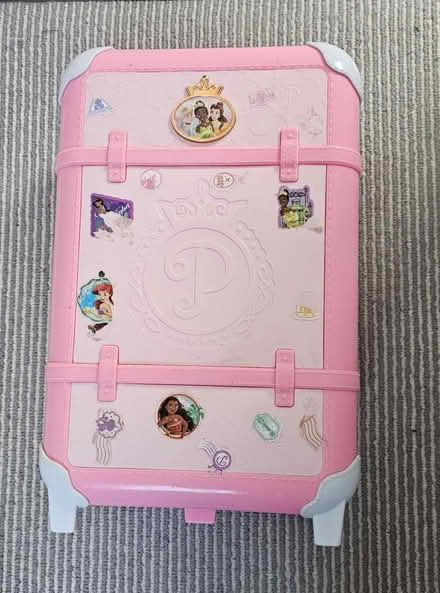 Photo of free Princess play suitcase (Hounslow TW3) #1