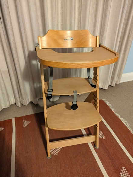 Photo of free Wooden child high chair (Old Road OX3) #1