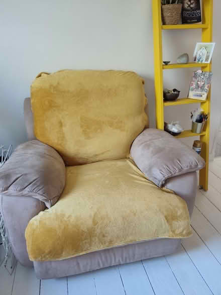 Photo of free Reclining Sofa & arm chair (Streatham hill SW16) #3