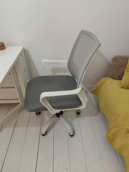 Photo of free Office chair (Streatham hill SW16) #1