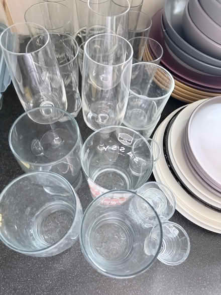 Photo of free Plates and glasses (Fulham SW6) #4