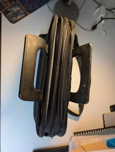 Photo of free Dell Laptop bag (Queens Park W10) #3