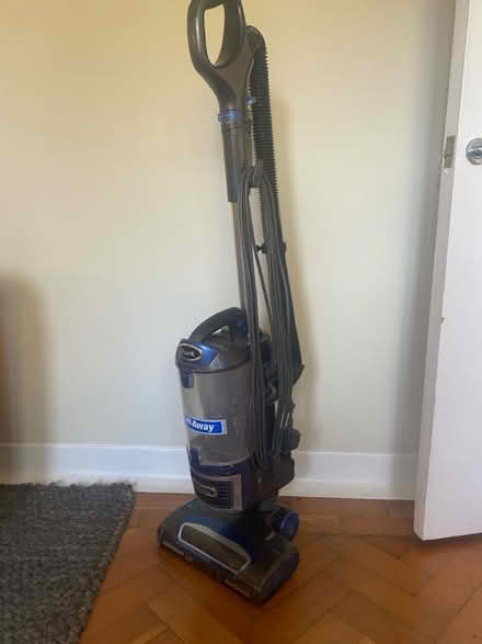 Photo of free Shark vacuum cleaner (by Clissold Park N16) #1