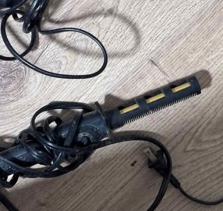 Photo of free Hair Dressing Student Tools (Toronto) #3