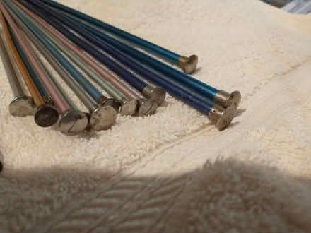 Photo of free misc pairs of knitting needles (Big Timber & Randall Rd, Elgin) #1