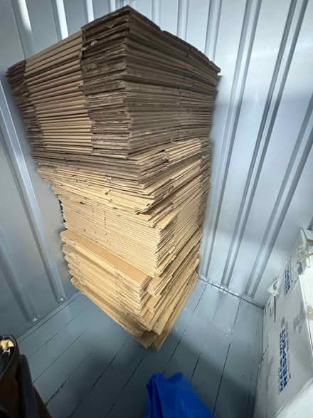 Photo of free 100 moving boxes + dividers 📦 (Tufnell Park N7) #2