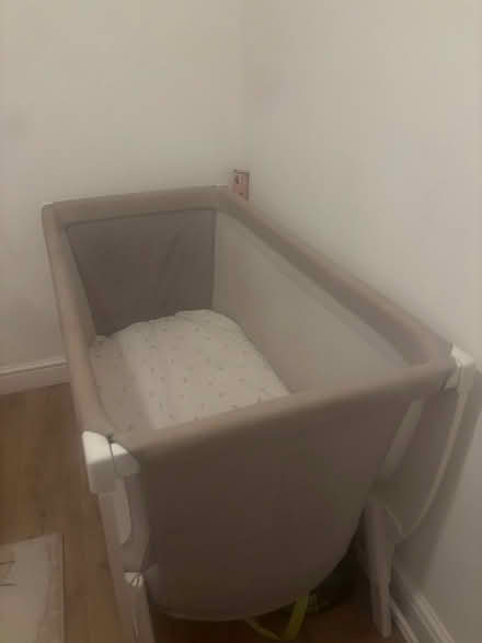 Photo of free Shnuggle cot (islington N1) #3