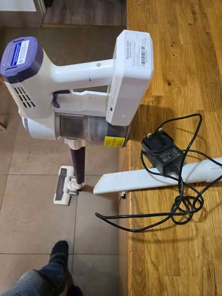 Photo of free hand held hoover (Lye Valley OX4) #2
