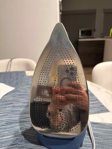Photo of free Rowena iron (San Antonio shopping center) #3