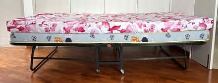 Photo of free Single bed base and mattresses (Pasir Panjang) #3