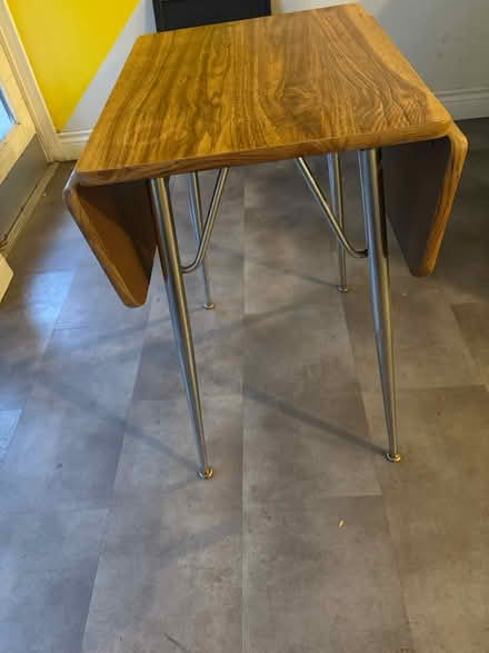 Photo of free Vintage MCM drop leaf table (Midtown Toronto) #1