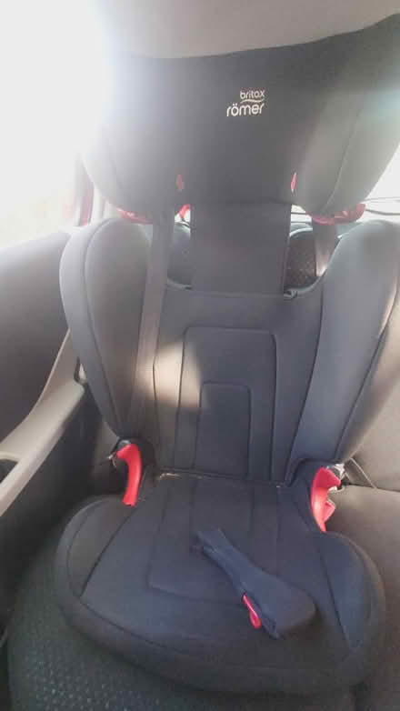 Photo of free Britax car seat (Eccleshill / Fagley) #1