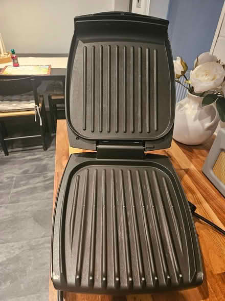 Photo of free George Foreman Fat Grilling Machine (Slade Green DA8) #2