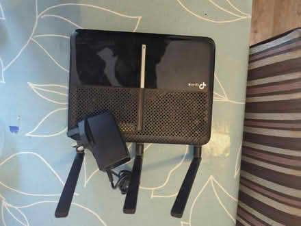 Photo of free TP link router (Newtown RG1) #1