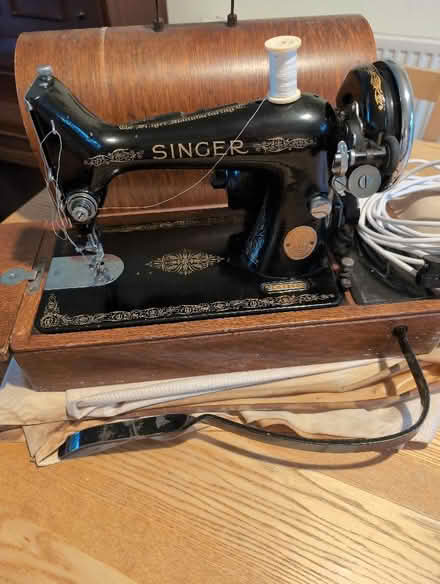 Photo of free Singer sewing machine (Bathford BA1) #1