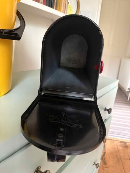 Photo of free US mail box (Broadclyst, EX5) #3