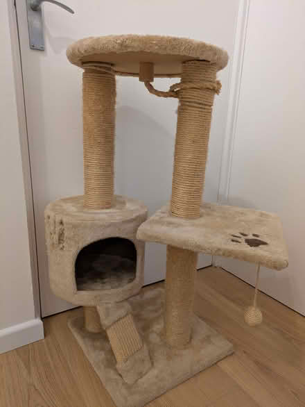 Photo of free Cat Tree (St Albans Jersey Farm AL4) #1