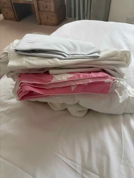 Photo of free Assorted linens (Battersea Wandsworth SW11) #1