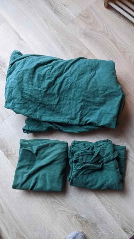Photo of free Single bed bedding (west side of Horsham RH12) #2