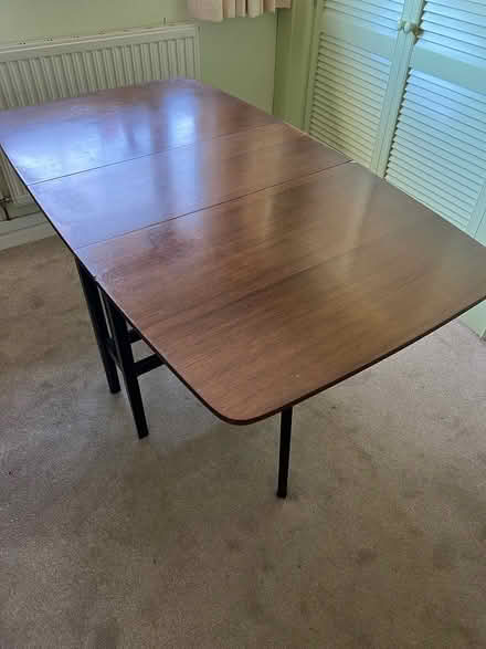 Photo of free Gate keg tsble (Crossgates LD1) #3