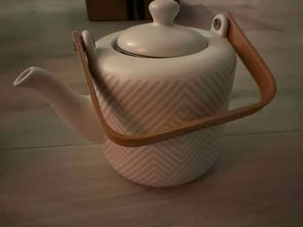 Photo of free Cha & co teapot (Finsbury park) #1