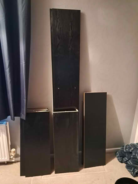 Photo of free Bookcase (LE7) #2