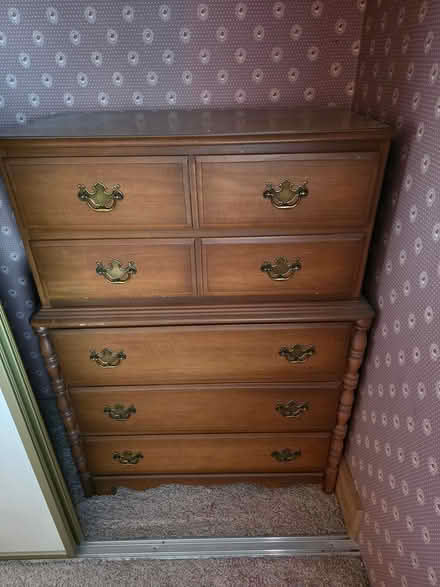 Photo of free dresser and chest of drawers (Newark) #2