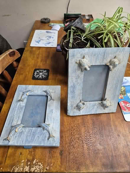 Photo of free Blue picture frames (Ysceifiog CH7) #1