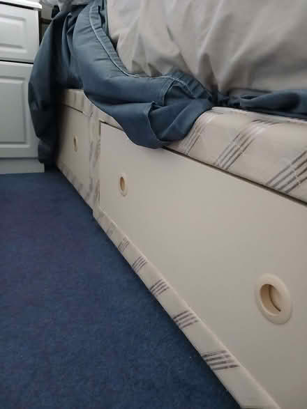 Photo of free Double bed (Causeway End MK43) #2