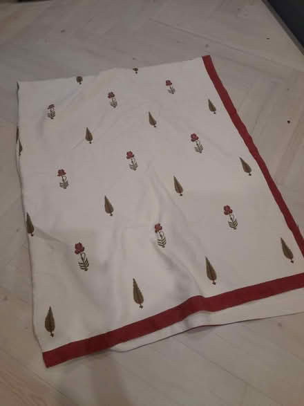 Photo of free Bedspread/throw (Middlefield Farm OX28) #1