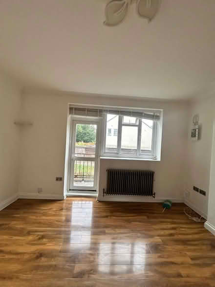 Photo of free Laminate Flooring (SE27) #1