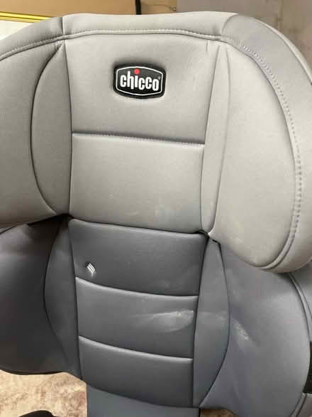 Photo of free Chico kiddie car seat (East Watertown) #4