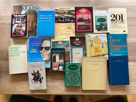 Photo of free Books on Arabic & The Middle East (Bath BA2) #1