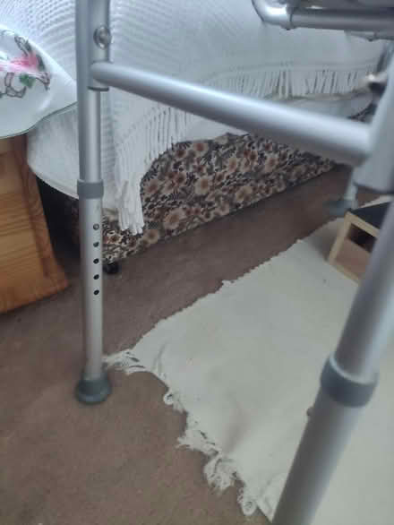 Photo of free Bath mobility seat (Stevenage SG2) #3