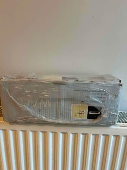 Photo of free Ceramic wall tiles (kenilworth CV8) #1