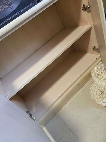 Photo of free Unit (Elmers End BR3) #2